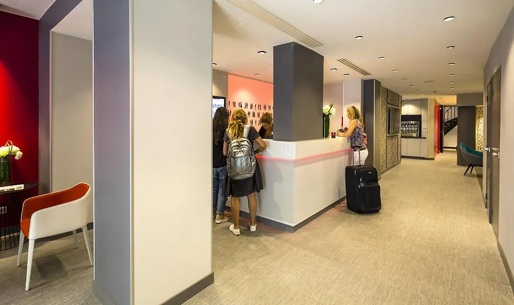 Vaugirard Hotell Paris